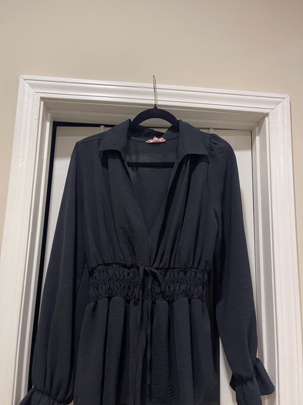 Women's Black V-Neck Long-Sleeve Blouse with Smocked Waist